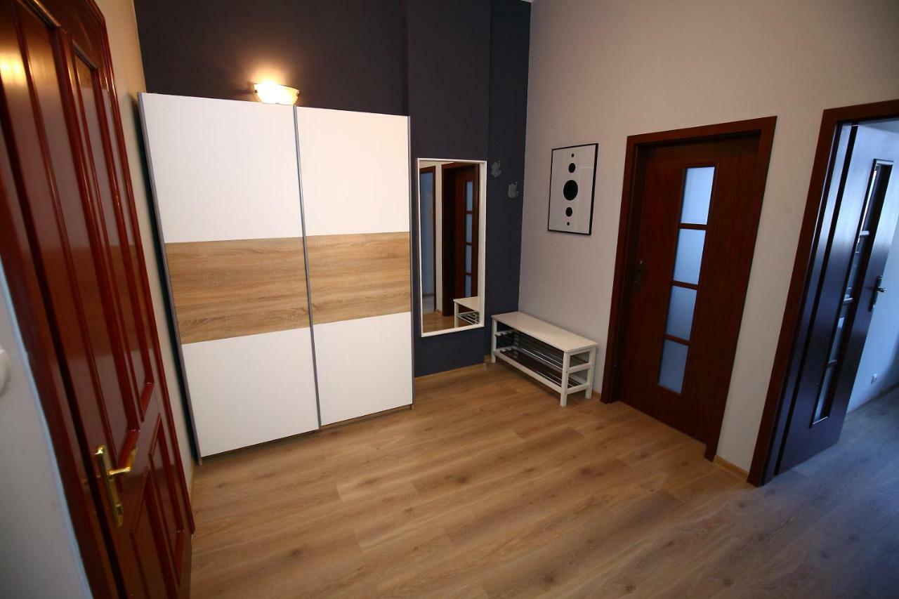 Apartamenty Szabla Μπίντγκοστς Εξωτερικό φωτογραφία
