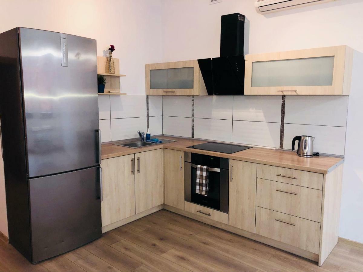 Apartamenty Szabla Μπίντγκοστς Εξωτερικό φωτογραφία