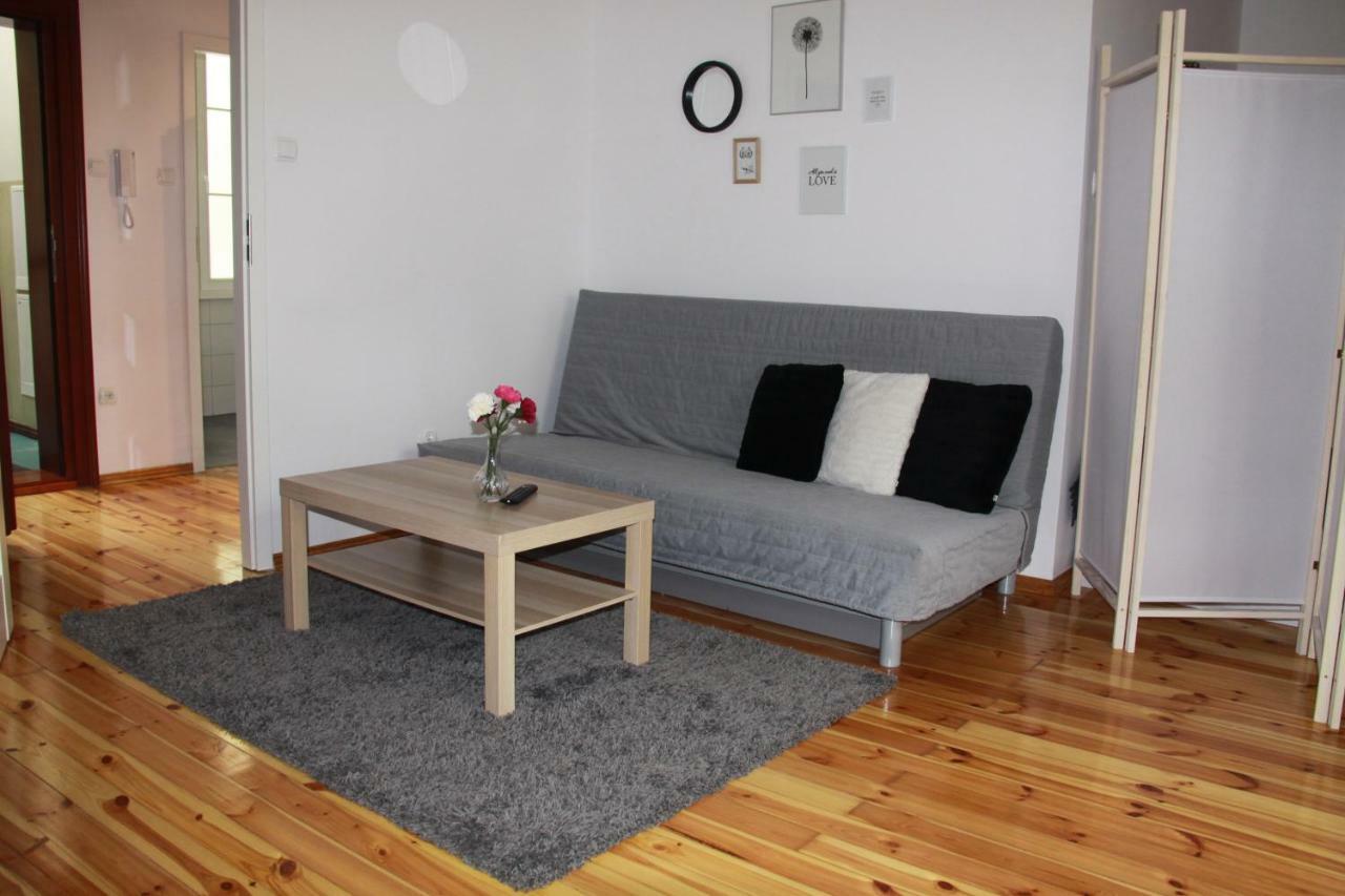 Apartamenty Szabla Μπίντγκοστς Εξωτερικό φωτογραφία